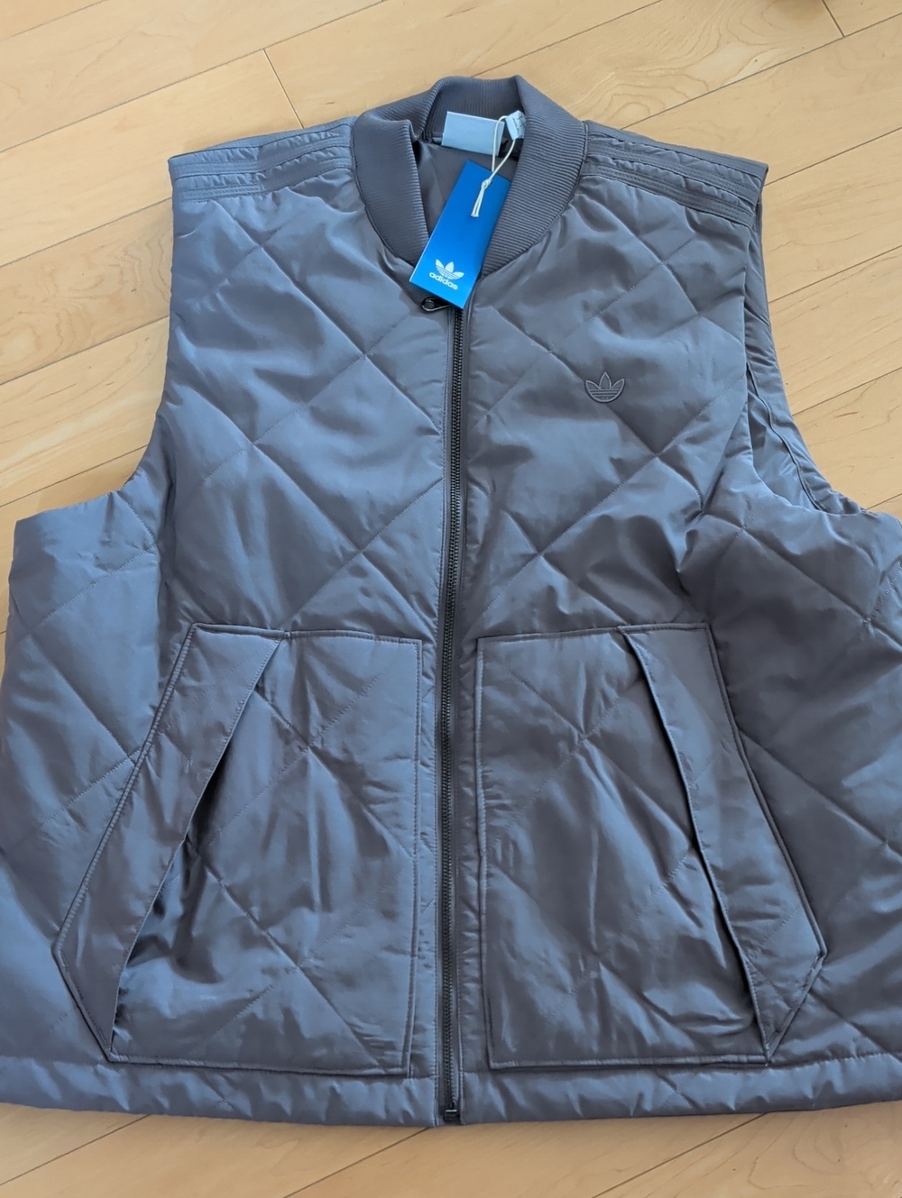 Brand New With Tags Adidas Originals Quilted Vest in Grey - Men's Large